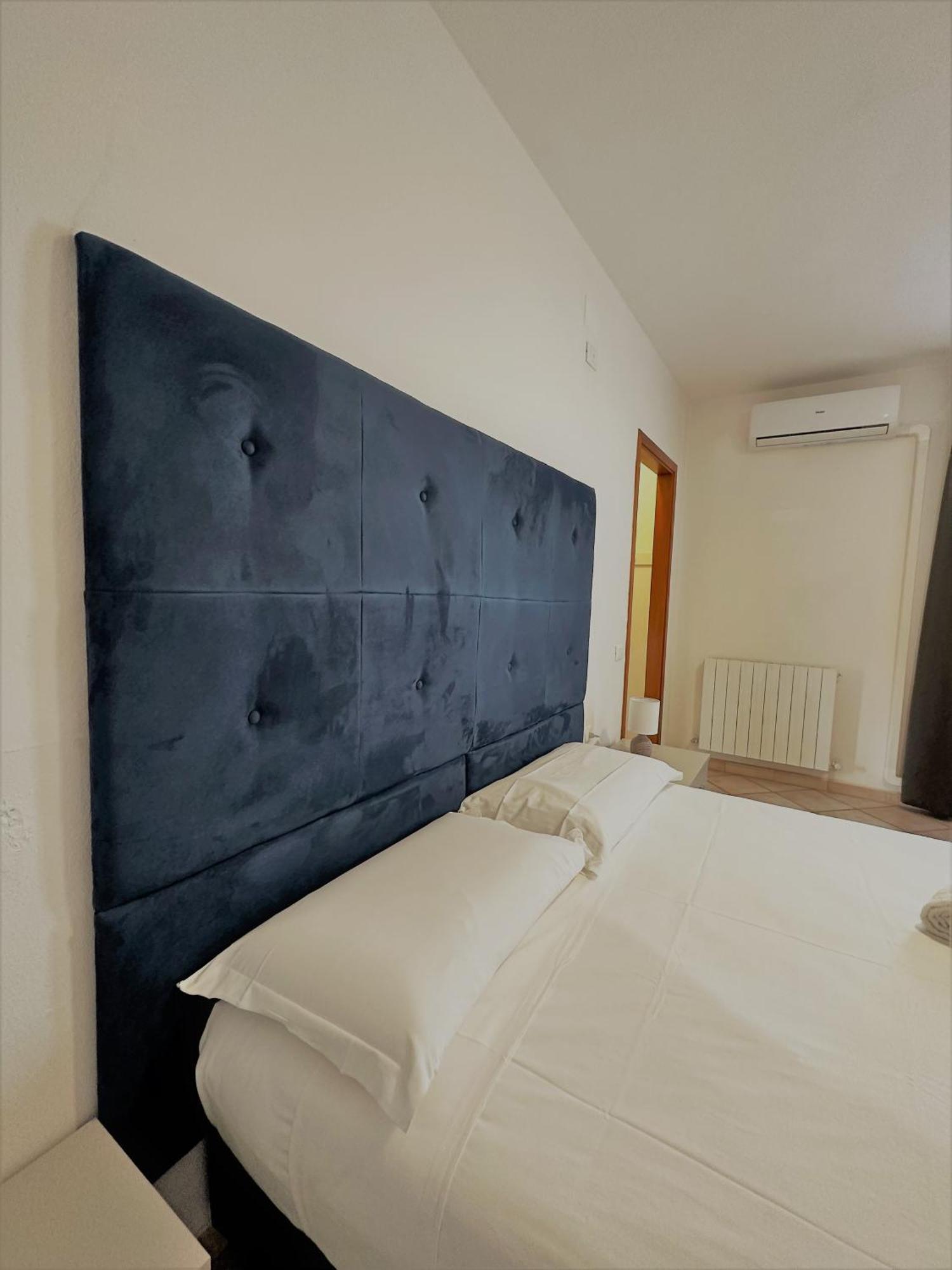 Hotel The Flash - Venturina Terme Luaran gambar