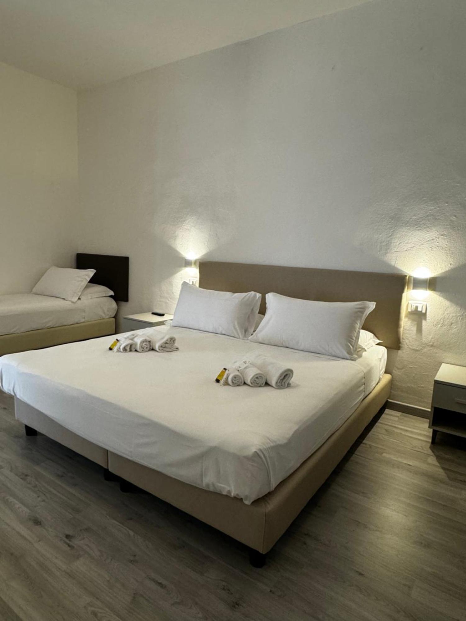 Hotel The Flash - Venturina Terme Luaran gambar